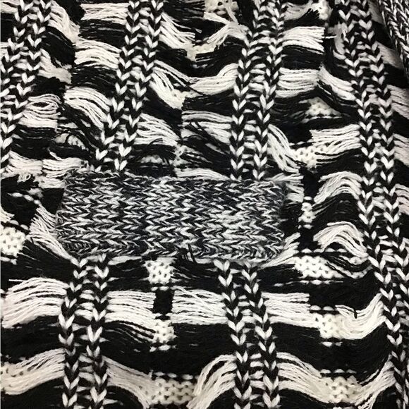 Endless Rose Black and White Fringe Open Cardigan Sweater New Size Medium/Large - Picture 5 of 13